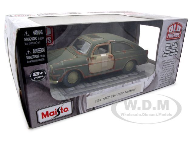 Brand new 124 scale diecast model of 1967 Volkswagen 1600 Fastback 