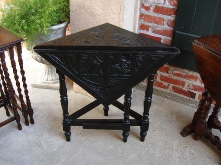 Antique English CARVED OAK Ebonized Handkerchief Drop Leaf Corner 