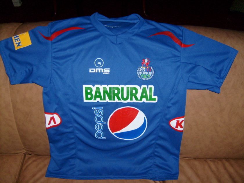 New MENS SOCCER JERSEY MUNICIPAL ROJOS CLUB GUATEMALA 2011   2012 