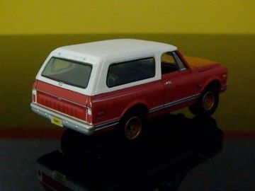 69 Chevrolet K5 Blazer 4WD 1/64 Scale Limited Edition 5 Detailed 