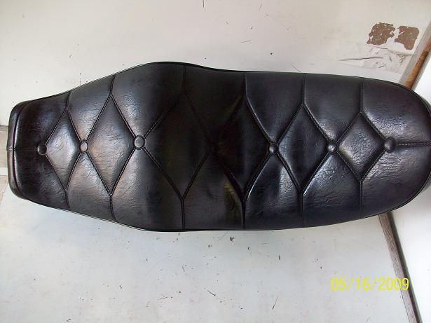 OEM Kawasaki LTD700 Seat LTD 700 1985  