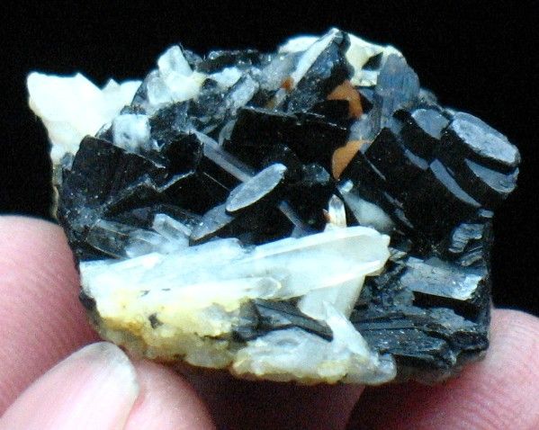 Top quality Black WOLFRAMITEw/quartz specimen  