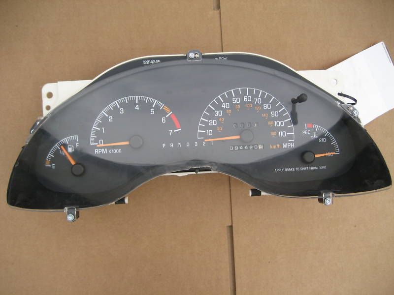 98 99 00 01 02 03 Pontiac Grand Prix Instrument Cluster  