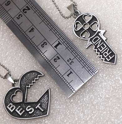 Friendship Best Friends W Friend Key Jigsaw split heart silver pewter 