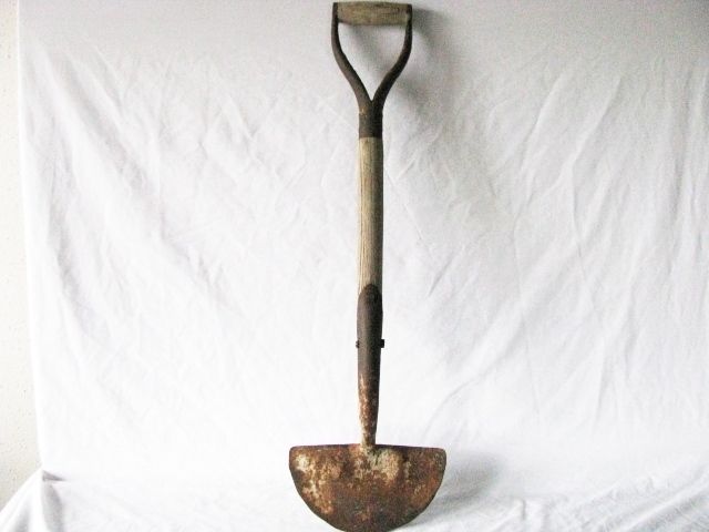 ANTIQUE VINTAGE OLD TRUE TEMPER WOOD EDGER TOOL SHOVEL  