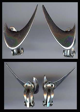 MODERNIST VINTAGE STERLING SILVER BOOMERANG EARRINGS  