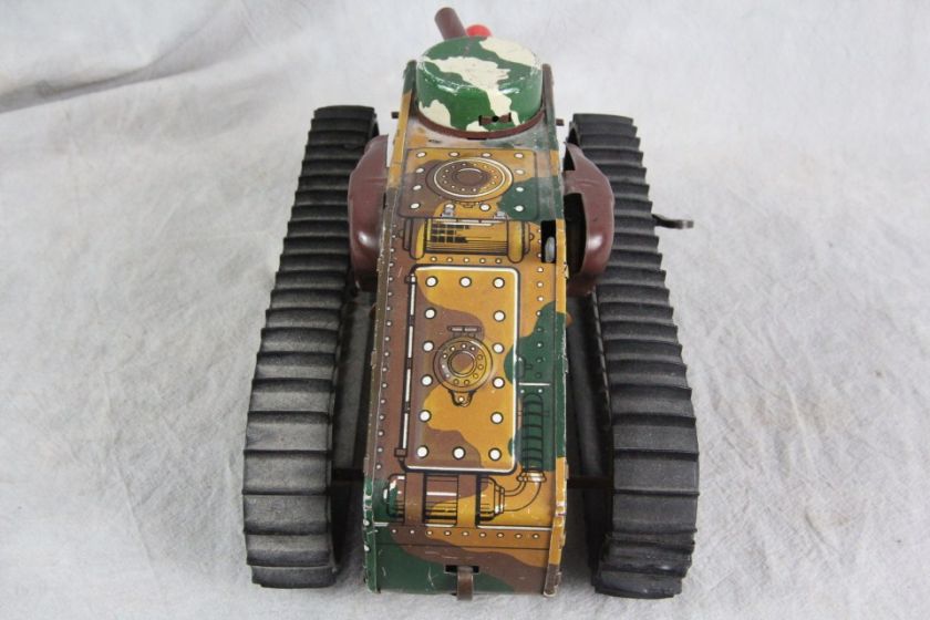 L352 VTG MARX E 12 TIN LITHOGRAPHED ARMY TANK WINDUP CAMOUFLAGE  