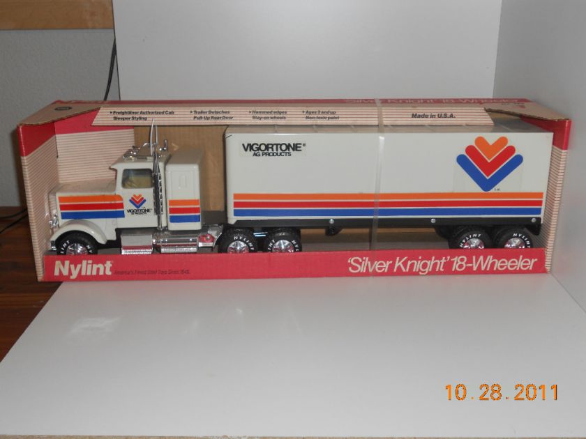 Nylint Vigortone Ag Products Semi NIB Tractor Trailer Freightliner 