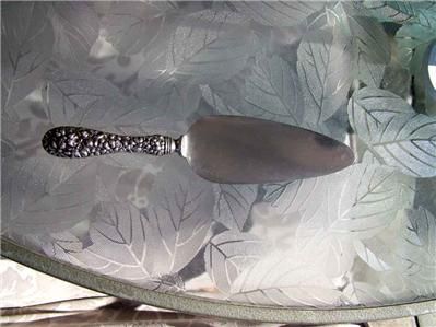 Vintage Ornate Floral Sterling Silver Handle Pie Server  