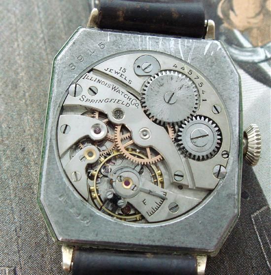 Mens Antique Old Oversized Deco Illinois Wrist watch w/Seconds at 9 