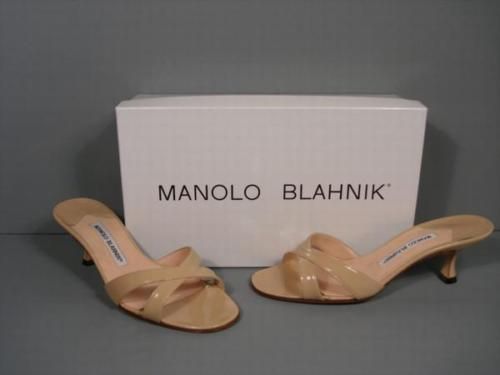 MANOLO BLAHNIK PATENT CRISSCROSS KITTEN HEEL SANDALS 37  