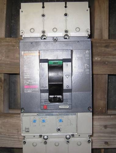 NSJ600H MERLIN GERIN CIRCUIT BREAKER  