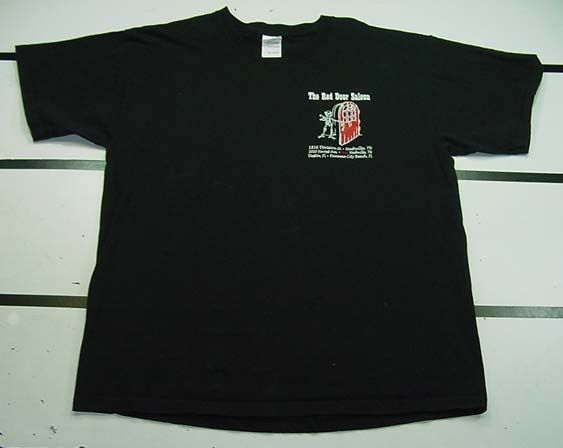 THE RED DOOR SALOON BAR Beware of Pickpockets and Loose Women T SHIRT 
