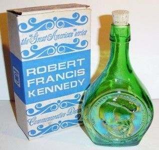 ROBERT KENNEDY GREAT AMERICANS BOTTLE WHEATON GLASS CO  
