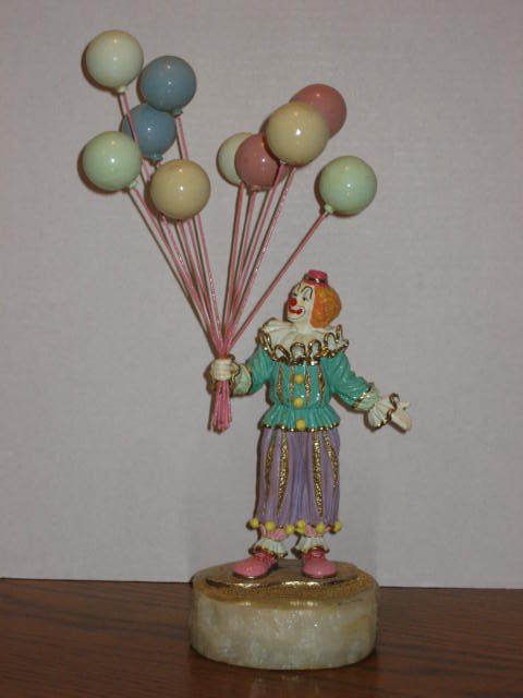 Ron Lee Sculpture   Clown with Balloons Signed Numbered  