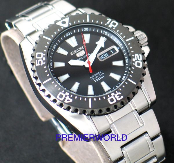 SEIKO AUTOMATIC SEAMASTER BLACK BEZEL 100M WATCH SNZG47  