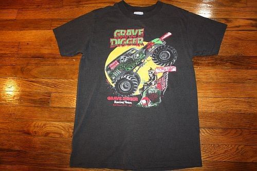   vtg 1990 GRAVE DIGGER thin MONSTER TRUCK t shirt * KILL DEVIL HILLS NC