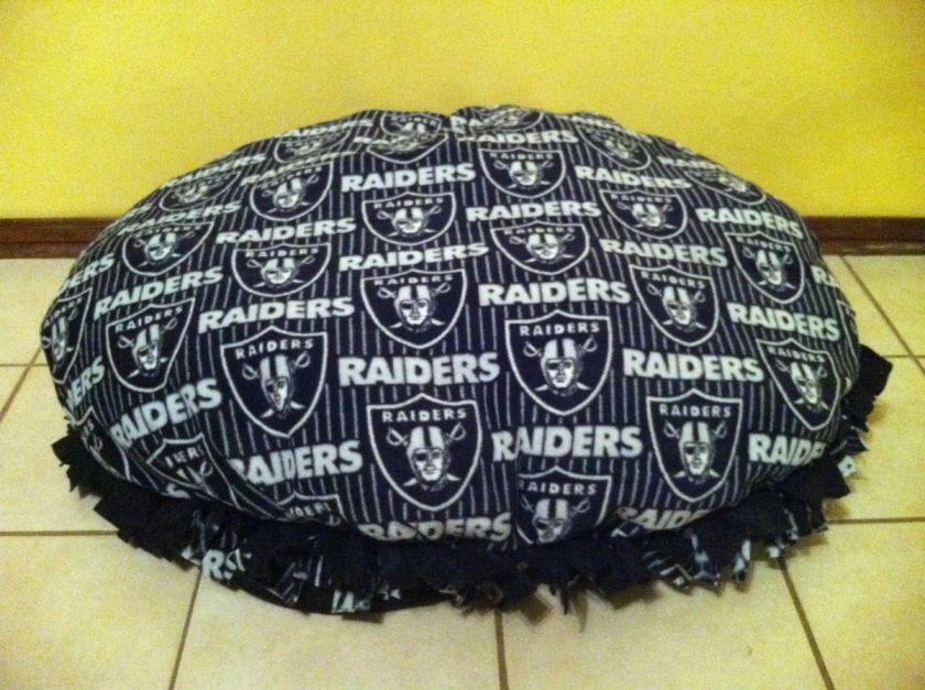 Oakland Raiders Fleece NFL Football dog bed S, M, L/XL  