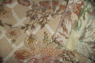 VINTAGE 3 FT 2 X 4FT 7 TAPESTRY UPHOLSTERY FABRIC NBU  