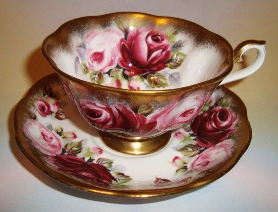 Royal Albert Summer Bounty Series Ruby Tea Cup and Saucer Set  