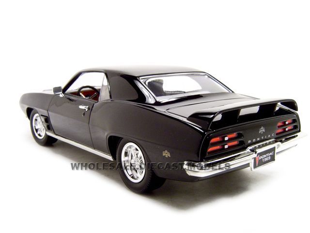 1969 PONTIAC FIREBIRD TRANS AM BLACK 118 DIECAST MODEL  