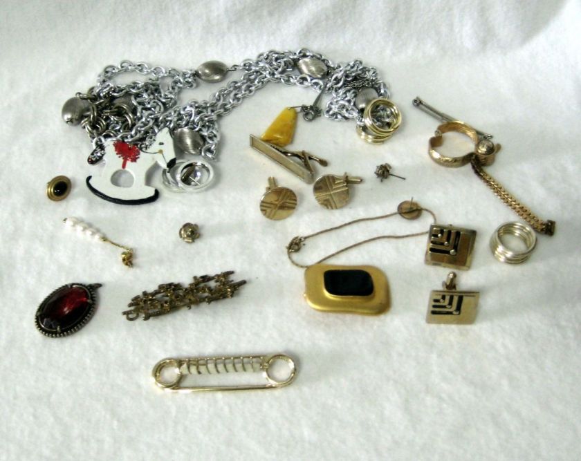 VINTAGE JEWELRY GRAB BAG ASSORTMENT  