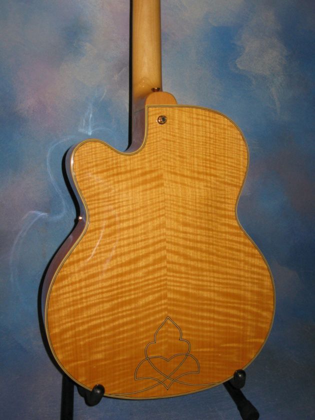 2000 HOFNER NEW PRESIDENT ARCHTOP  