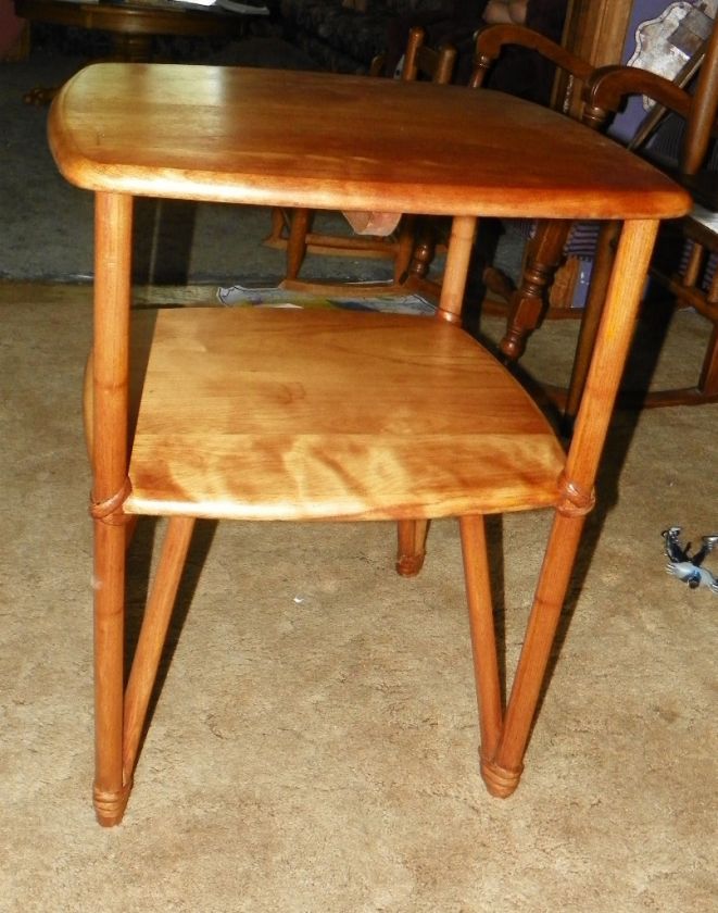 Heywood Wakefield Maple Side Table End Table  