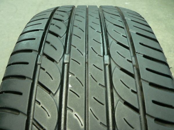 ONE NICE DUNLOP QUALIFIER G/T, 225/60/16, TIRE # 17024  