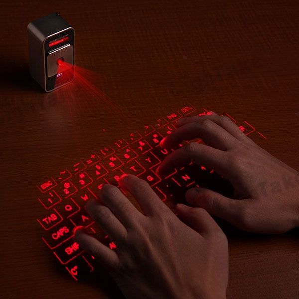 NEW Wireless Bluetooth Virtual Projection Keyboard for iPhone 4 4G 3GS 