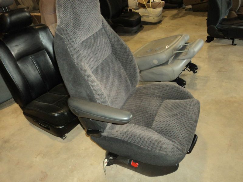 CONVERSION VAN CLOTH CAPTAIN CHAIR DRIVER SEAT NICE  