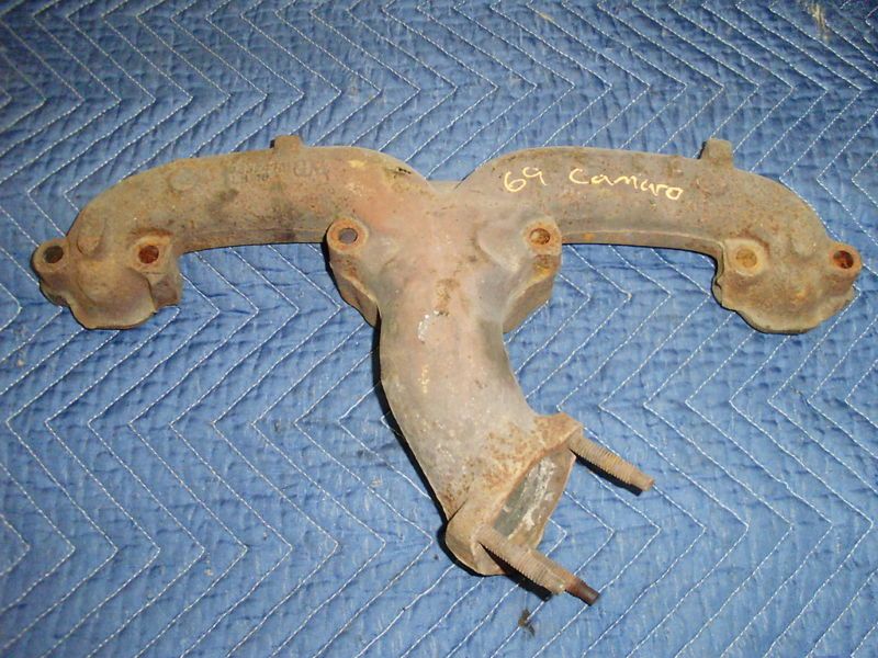 69 72 73 74 75 CHEVY CAMARO L. EXHAUST MANIFOLD 8832473  