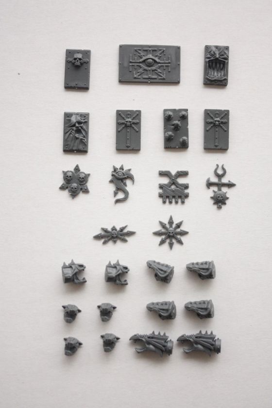 PREDATOR PLATES & ICONS & GARGOYLES Chaos Marine Bits  