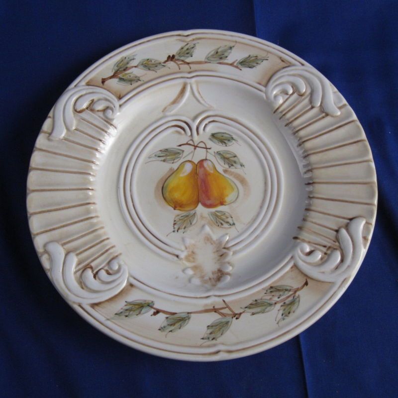 Gibson Elite Ponte Vecchio Pear 1 Dinner Plate Scroll  