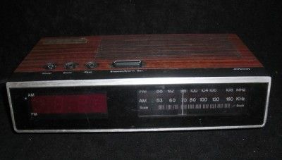 Vintage JC Penney Clock Radio Alarm Mo.l 680 3752 AM FM  