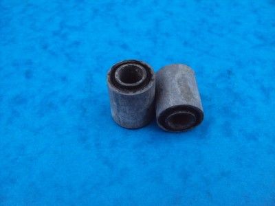 GENUINE TRIUMPH TOP YOKE RUBBER MOUNTING BUSH T100 T120 T140  