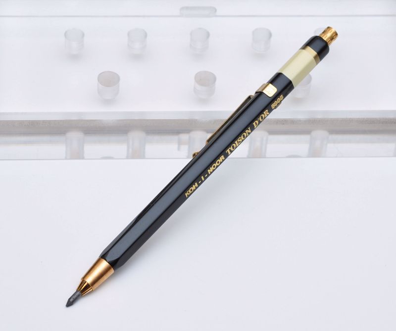   NOOR TOISON DOR 5905 СA 2.5MM MECHANICAL PENCIL LEADHOLDER  